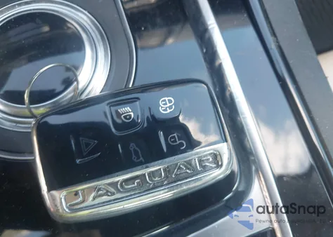 2017 Jaguar Xe 20D из США, поврежденный, VIN SAJAS4BN1HCP16738